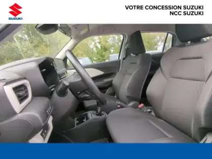 Photo 12 Suzuki Swift  1.2 Hybrid 83ch Avantage