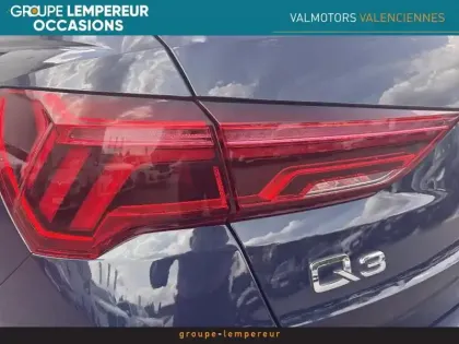 Photo 6 Audi Q3  35 TFSI 150ch Mild Hybrid Design S tronic 7