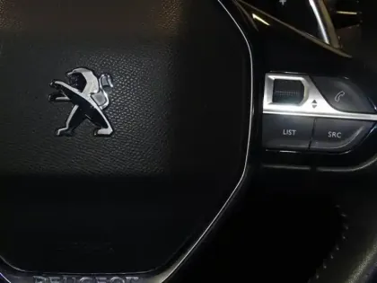 Photo 13 Peugeot 3008  Plug-in Hybrid 180ch Allure Pack e-EAT8