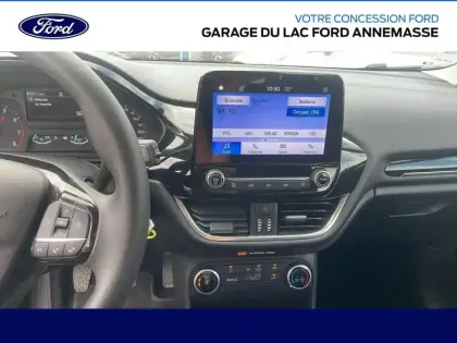 Photo 6 Ford Fiesta  1.1 85ch Cool & Connect 5p Euro6.2
