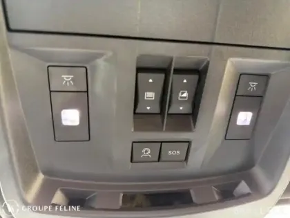 Photo 13 Peugeot 3008  Electrique 210ch Batterie 73 kWh GT
