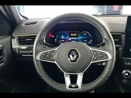 Photo 7 Renault Arkana  1.6 E-Tech hybride 145ch Engineered -22