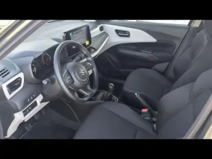 Photo 10 Suzuki Swift  1.2 Hybrid 83ch Avantage