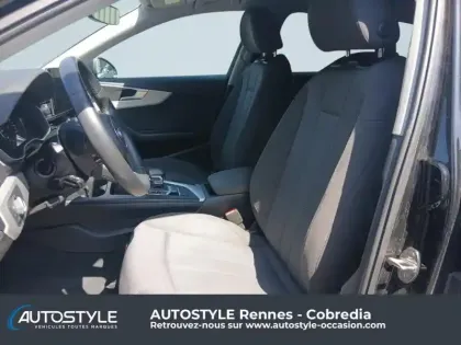 Photo 12 Audi A4  Avant 35 TFSI 150ch Business line S tronic 7