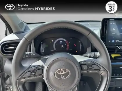 Photo 12 Toyota Yaris  Cross 116h Dynamic MY25
