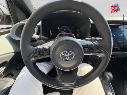 Photo 11 Toyota Aygo X  116h Graphic