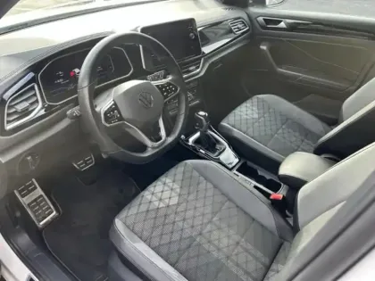 Photo 10 Volkswagen T-roc  1.5 TSI Evo2 150ch R-Line DSG7