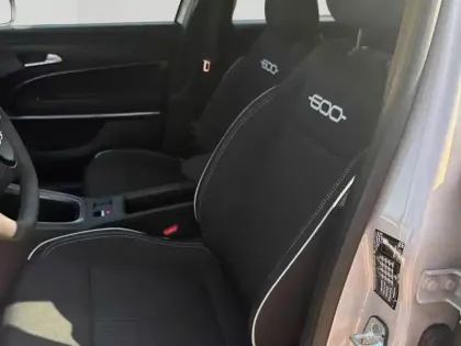 Photo 10 Fiat 600  1.2 Hybrid Turbo 110ch Pop eDCT6 Step 2