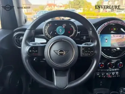 Photo 11 Mini Mini  5 Portes Cooper 136ch Edition Premium Plus BVA7