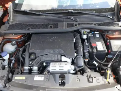 Photo 11 Peugeot 2008  1.2 PureTech 130ch S&S Style EAT8