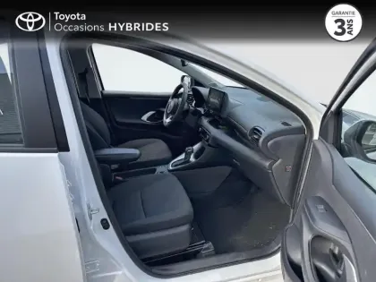 Photo 5 Toyota Yaris  116h Dynamic 5p MY25