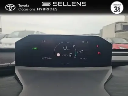 Photo 13 Toyota C-HR + 224ch 77kWh Design Grande Autonomie NG25