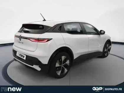 Photo 19 Renault Megane  E-Tech Electric EV40 130ch Equilibre boost charge