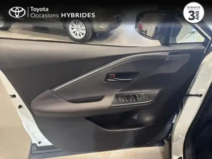 Photo 10 Toyota C-HR  1.8 Hybride 140ch Design MY25