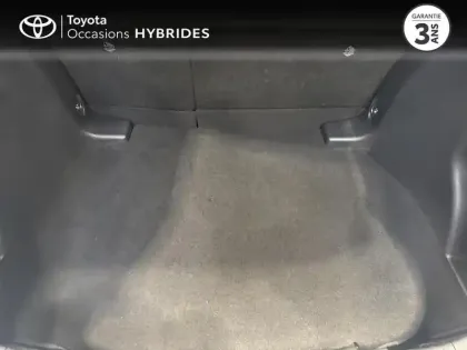 Photo 11 Toyota C-HR  1.8 Hybride 140ch Design MY25