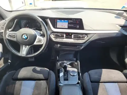 Photo 19 BMW Serie 1 Série 1 118iA 136ch M Sport DKG7