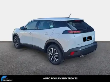 Photo 6 Peugeot 2008  1.2 Hybrid 145ch Style e-DCS6