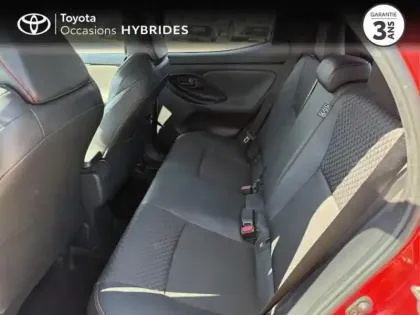 Photo 11 Toyota Yaris  116h Première 5p