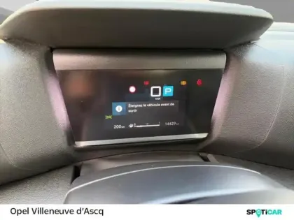 Photo 9 Citroën C4  1.2 PureTech 130ch S&S PLUS Automatique