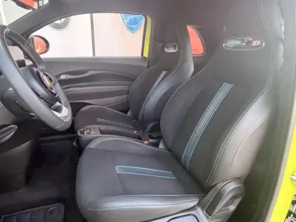 Photo 8 Abarth 500  e 155ch Scorpionissima