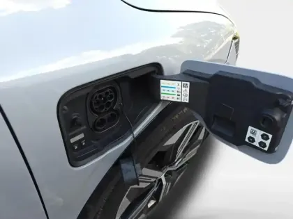 Photo 24 Renault Megane  E-Tech Electric EV60 220ch Iconic super charge