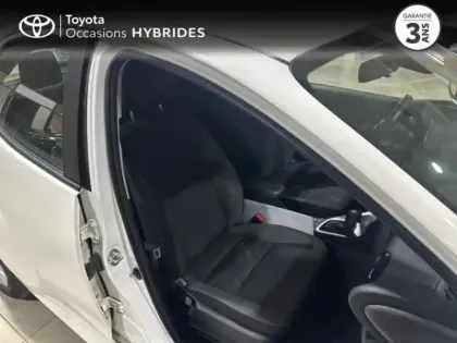 Photo 11 Toyota Yaris  116h Dynamic Business 5p + Programme Beyond Zero Academy MY21