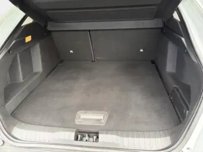 Photo 8 Renault Arkana  1.6 E-Tech hybride 145ch Evolution -22