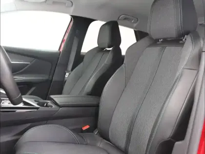Photo 8 Peugeot 3008  HYBRID 225ch Allure Pack e-EAT8