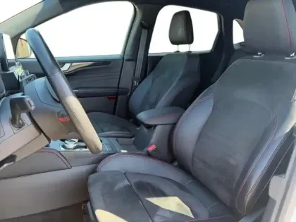 Photo 6 Ford Kuga  2.5 Duratec 225ch PHEV ST-Line X BVA