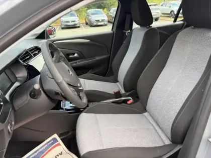 Photo 13 Opel Corsa  1.2 Turbo Hybrid 100ch Edition e-BVA6