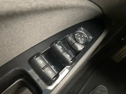 Photo 5 Ford Mondeo 1.5 EcoBoost 160ch Titanium 5p