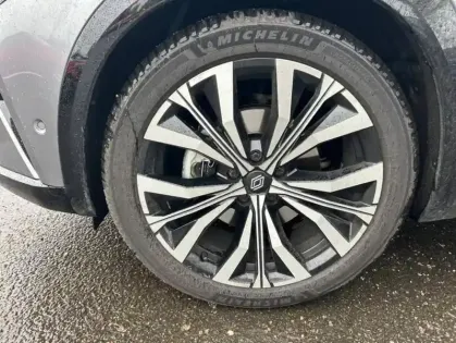 Photo 21 Renault Austral E-Tech hybrid 200 Iconic 5p