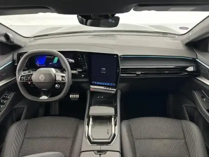 Photo 29 Renault Austral full hybrid E-Tech 200 ch Esprit Alpine 5p