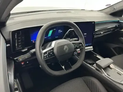 Photo 9 Renault Austral full hybrid E-Tech 200 ch Esprit Alpine 5p