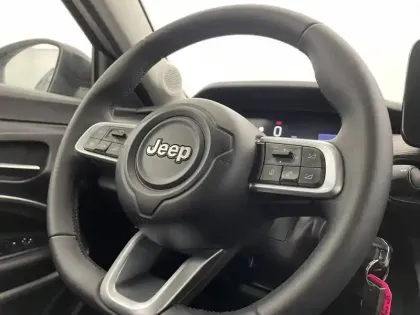 Photo 28 Jeep Avenger  1.2 Turbo T3 100 ch