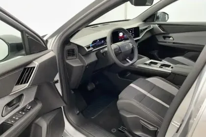 Photo 36 Opel Grandland  1.2 Turbo Hybrid 145 ch e-DCT6