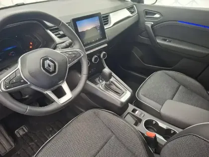 Photo 29 Renault Captur  E-Tech full hybrid 145