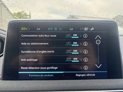 Photo 14 Peugeot 3008  Hybrid 225 e-EAT8