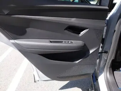 Photo 9 Renault Megane  E-Tech 220 ch autonomie confort