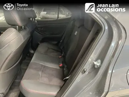 Photo 16 Toyota Yaris  Cross Hybride 130h 2WD