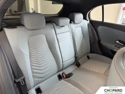 Photo 19 Mercedes Classe A  200 d