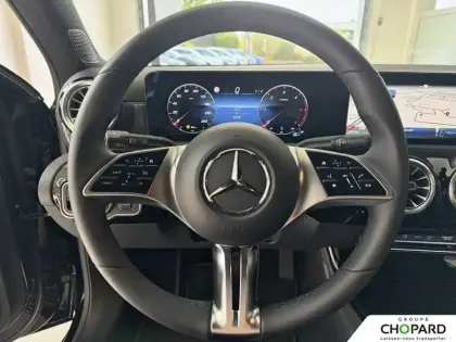 Photo 15 Mercedes Classe A  200 d