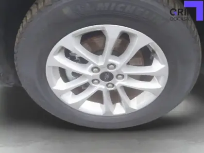 Photo 12 Ford Kuga  2.5 Duratec 180 ch FlexiFuel FHEV E85 Powershift
