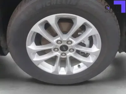 Photo 13 Ford Kuga  2.5 Duratec 180 ch FlexiFuel FHEV E85 Powershift