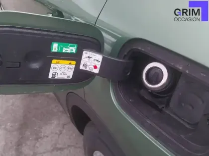 Photo 19 Ford Kuga  2.5 Duratec 180 ch FlexiFuel FHEV E85 Powershift