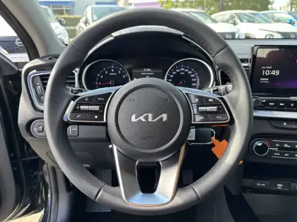 Photo 22 Kia Ceed  SW 1.5 T-GDi 140 ch BVM6