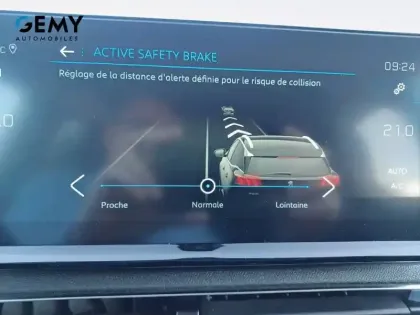 Photo 21 Peugeot 3008  Puretech 130ch S&S BVM6