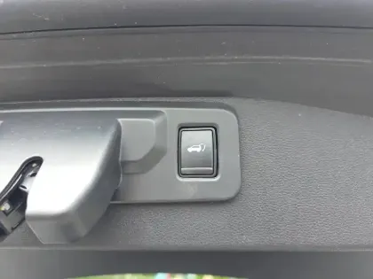 Photo 14 Renault Austral  E-Tech hybrid 200