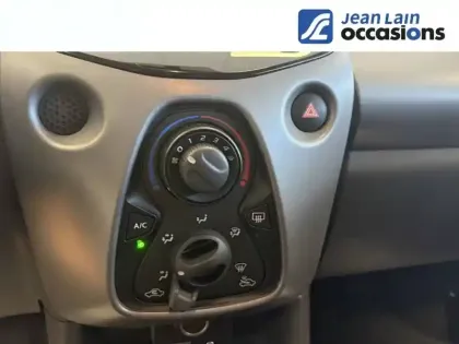Photo 13 Toyota Aygo  1.0 VVT-i