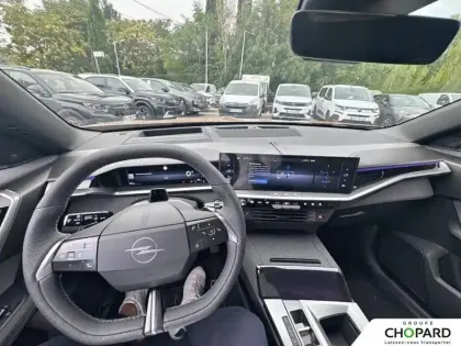 Photo 11 Opel Grandland  1.2 Turbo Hybrid 145 ch e-DCT6